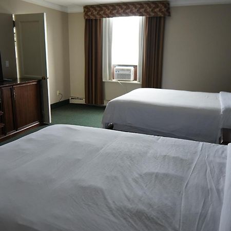 Prince Arthur Waterfront Hotel & Suites Thunder Bay Exteriör bild